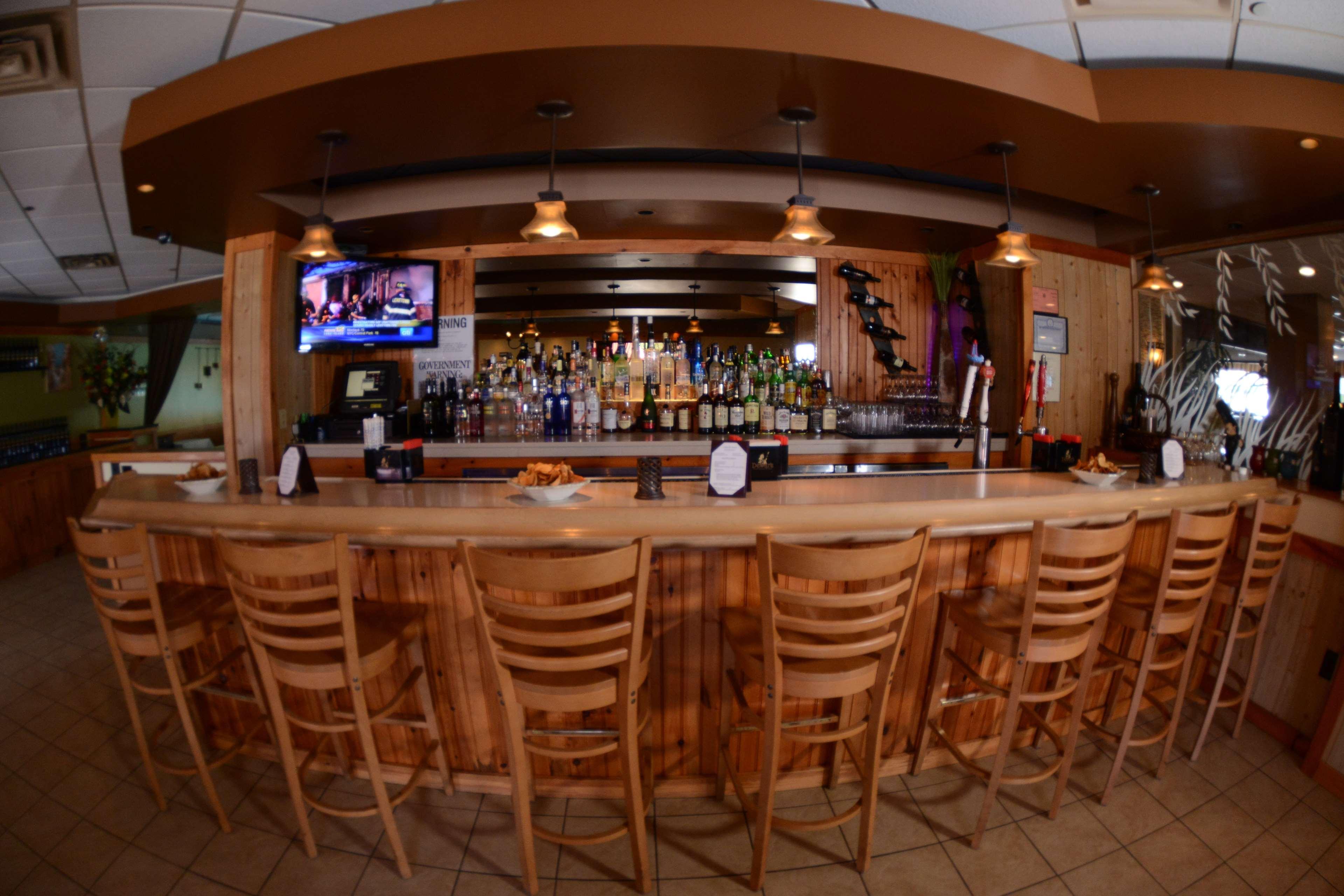 Best Western Mill River Manor Rockville Centre Bagian luar foto