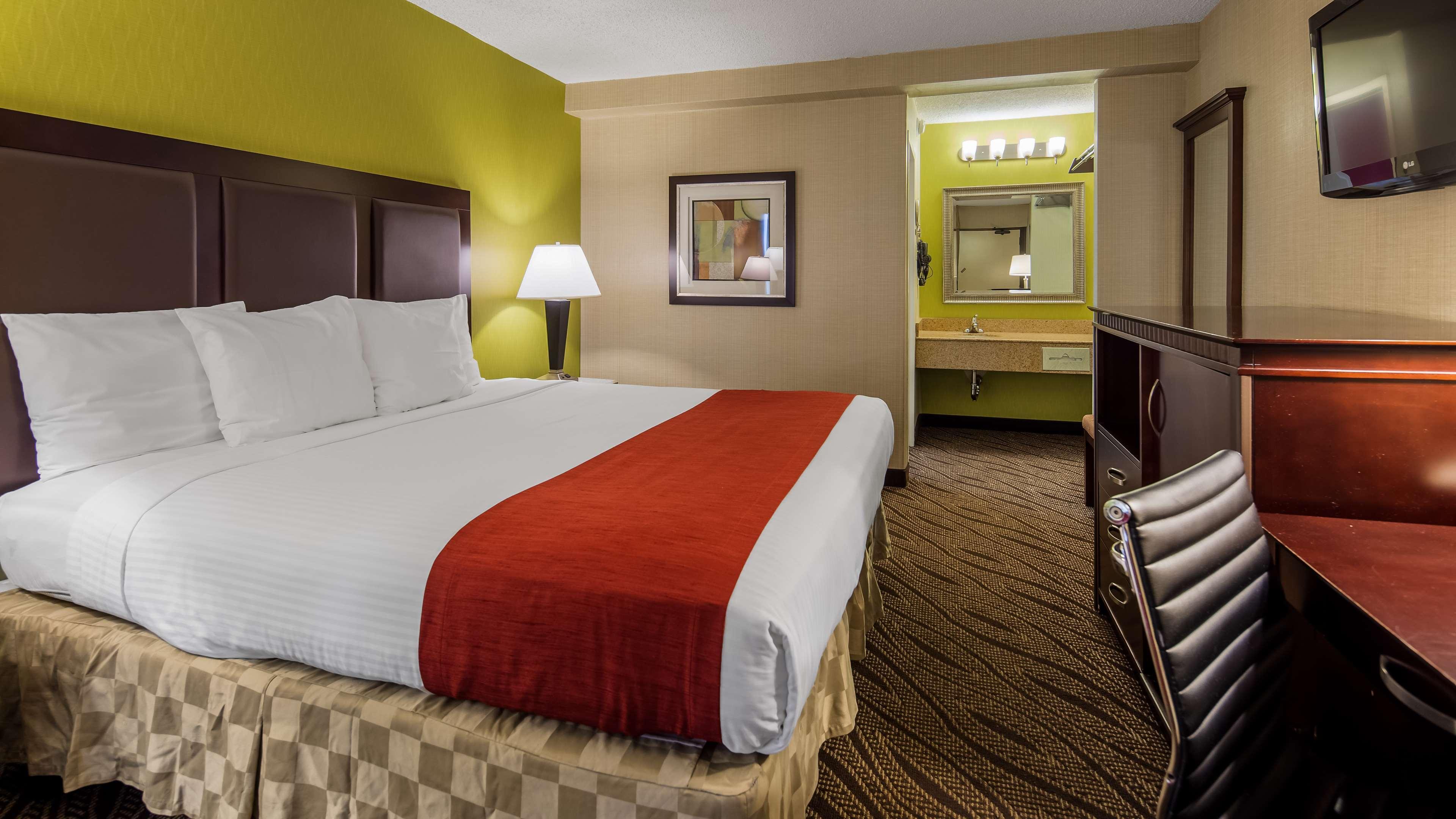 Best Western Mill River Manor Rockville Centre Bagian luar foto