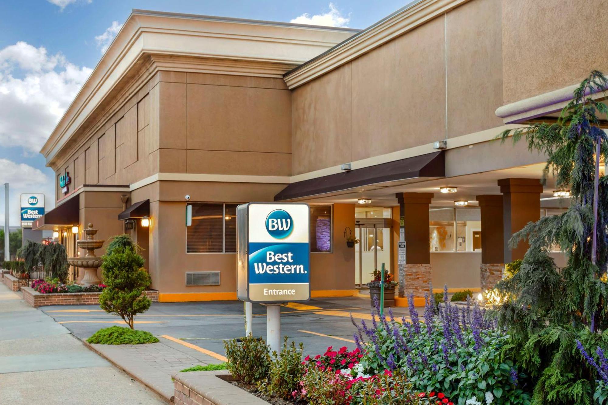 Best Western Mill River Manor Rockville Centre Bagian luar foto