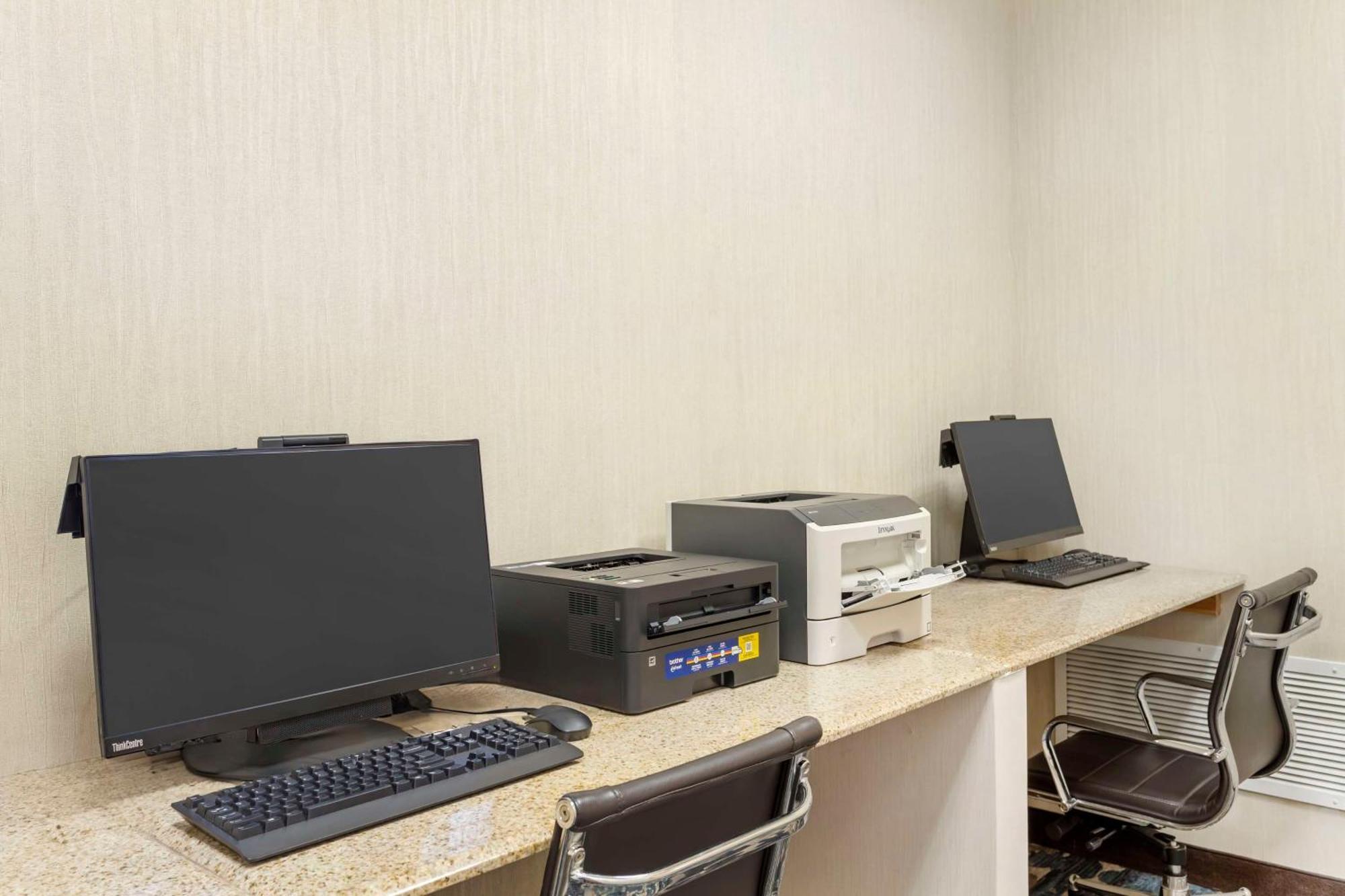 Best Western Mill River Manor Rockville Centre Bagian luar foto